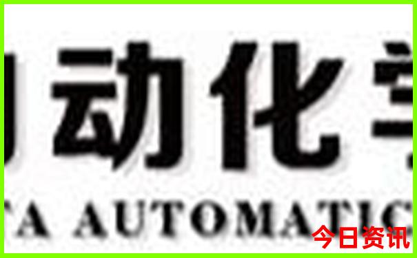 新疆旅游7月还是8月好